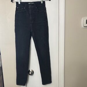 Madewell Mom Jean Charcoal 23
